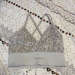 Prozis Gray Leopard Print Sports Bra